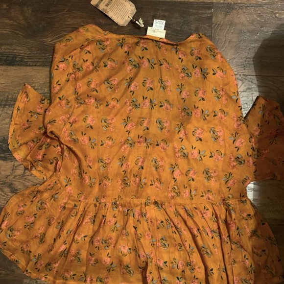 Dusty orange color blouses with tie in front - Picture 2 of 2